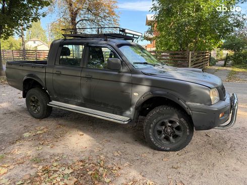 Mitsubishi l 200 2005 серый - фото 4