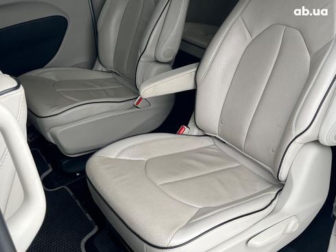 Chrysler Pacifica 2017 белый - фото 31