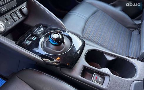 Nissan Leaf 2018 - фото 16
