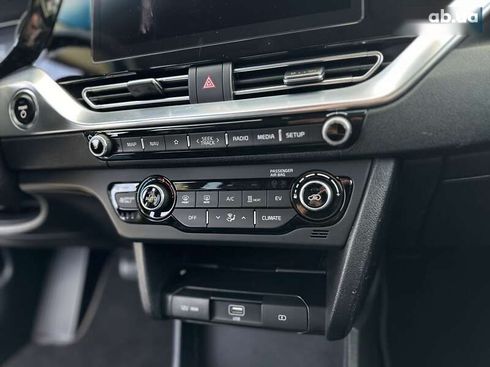 Kia Niro 2020 - фото 10