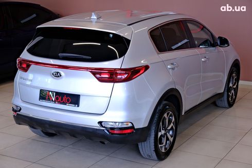 Kia Sportage 2021 серебристый - фото 5