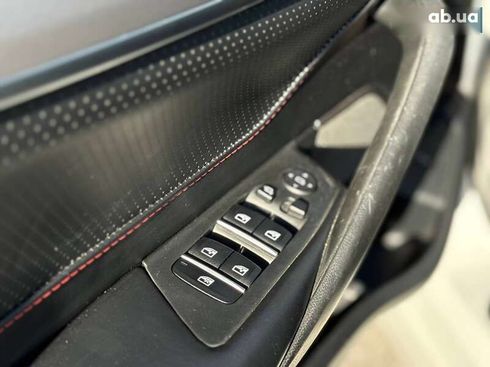 BMW 5 серия 2017 - фото 15