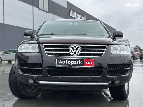 Volkswagen Touareg 2005 черный - фото 2