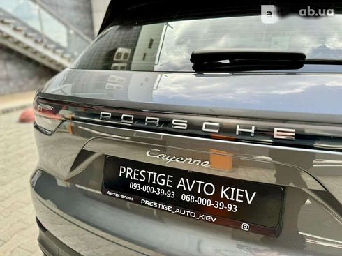 Porsche Cayenne 2018 - фото 30