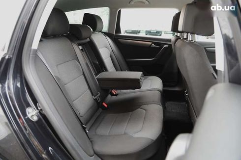 Volkswagen Passat 2011 - фото 9