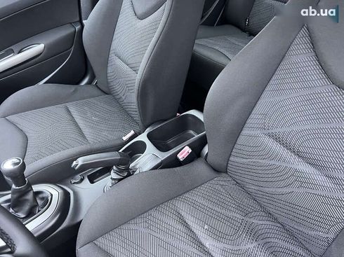 Peugeot 308 2009 - фото 22