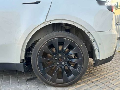 Tesla Model Y 2020 - фото 12