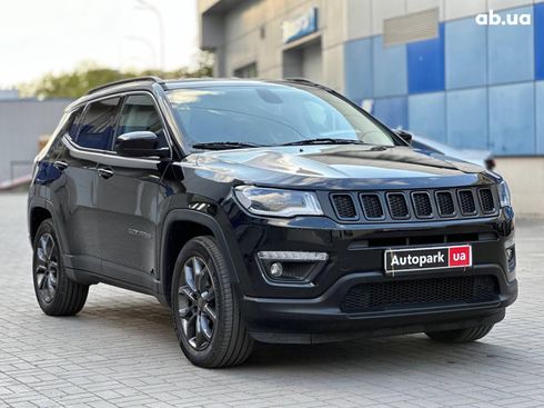 Jeep Compass 2017 черный - фото 11