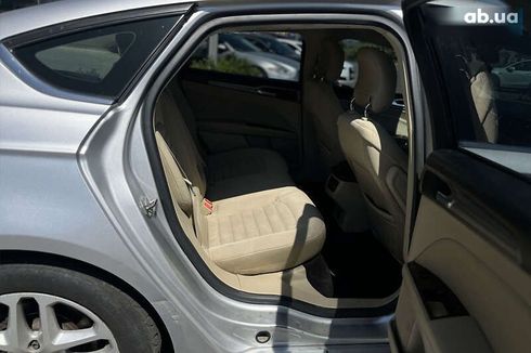 Ford Fusion 2015 - фото 12