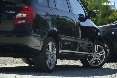 Skoda Fabia 2009 - фото 13