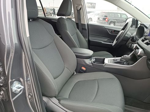 Toyota RAV4 2025 серый - фото 43