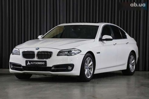 BMW 5 серия 2016 - фото 3