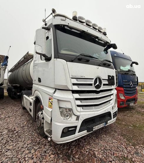 Mercedes-Benz Actros 2014 - фото 4