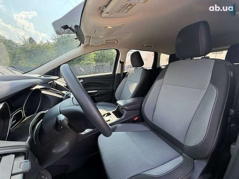 Ford Escape 2018 - фото 12