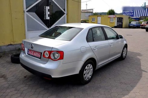 Volkswagen Jetta 2005 - фото 6