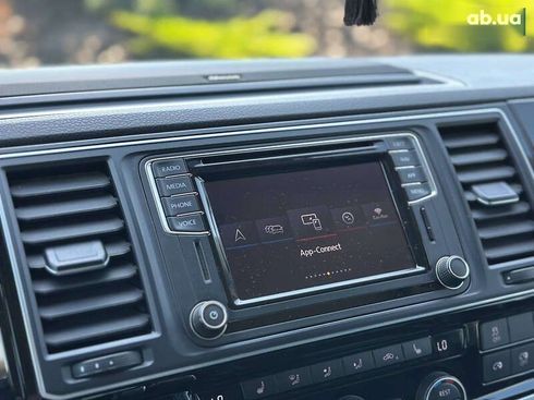Volkswagen Multivan 2019 - фото 8
