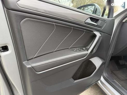 Volkswagen Tiguan 2022 - фото 11
