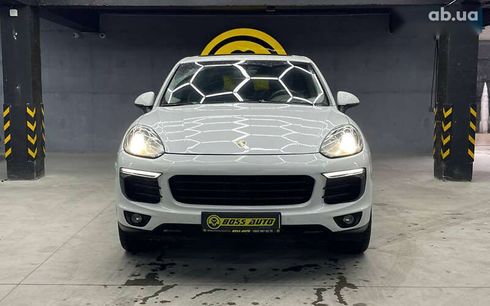 Porsche Cayenne 2015 - фото 2