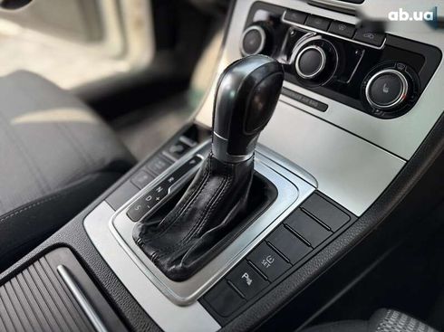 Volkswagen Passat CC 2010 - фото 23