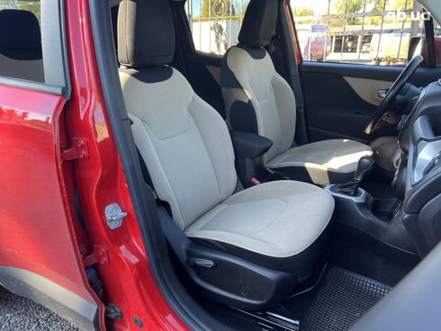Jeep Renegade 2016 красный - фото 6