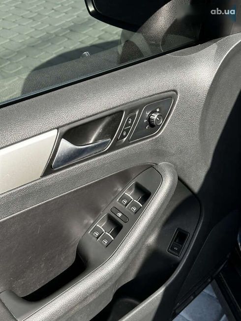 Volkswagen Jetta 2013 - фото 5