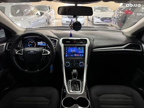Ford Fusion 2016 синий - фото 13