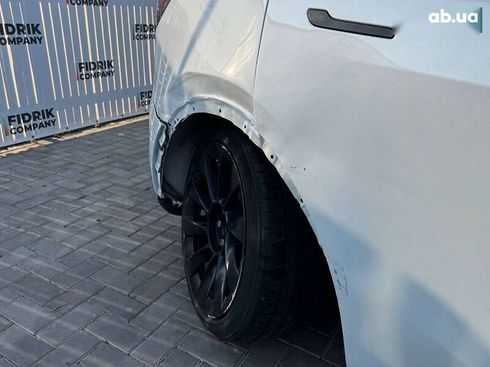 Tesla Model Y 2020 - фото 10