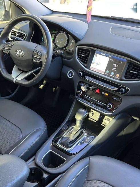 Hyundai Ioniq 2018 - фото 20