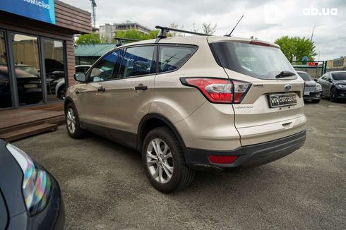 Ford Escape 2017 - фото 10