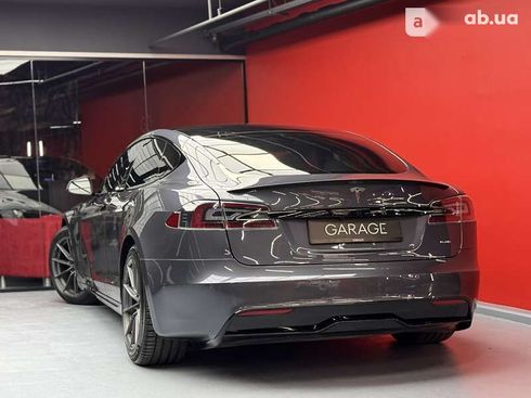 Tesla Model S 2021 - фото 26