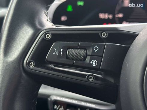 Porsche Taycan 2020 - фото 28