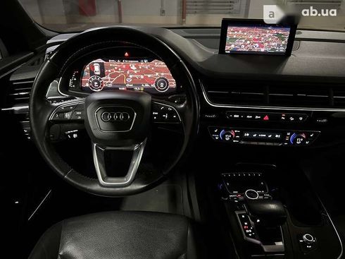 Audi Q7 2017 - фото 28
