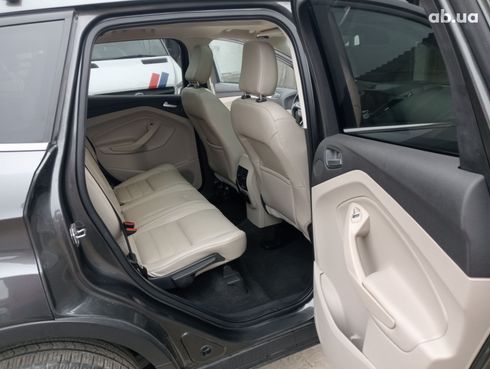 Ford Escape 2019 серый - фото 16
