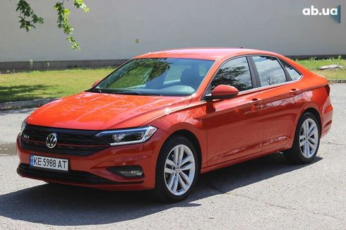 Volkswagen Jetta 2018 - фото 4