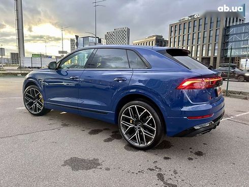 Audi Q8 2024 - фото 26