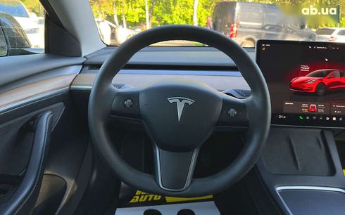 Tesla Model 3 2022 - фото 12