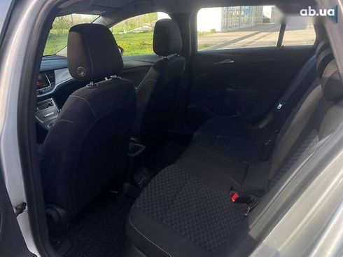 Opel Astra 2017 - фото 17