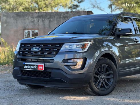 Ford Explorer 2017 серый - фото 2