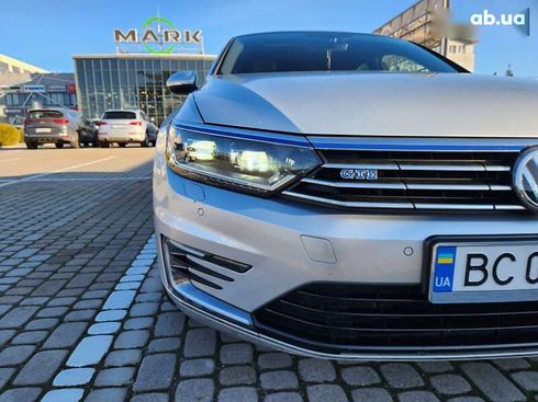 Volkswagen Passat 2016 - фото 14