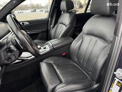 BMW X7 2019 серый - фото 19