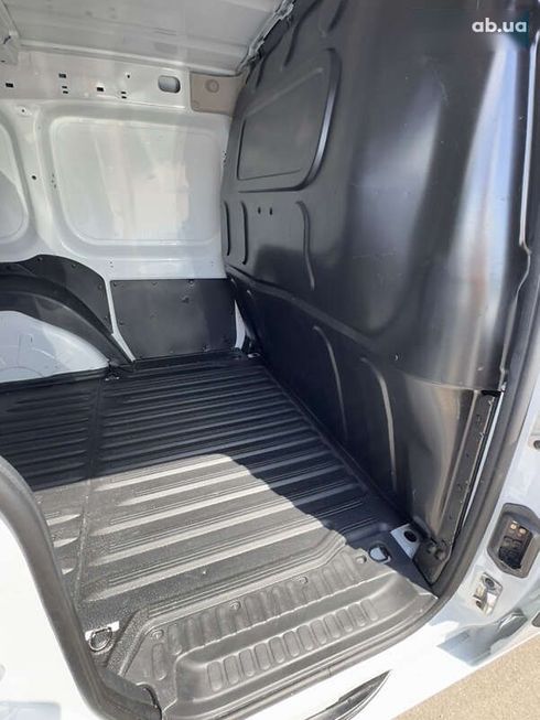 Renault Kangoo 2021 - фото 29