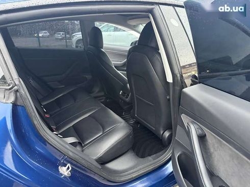 Tesla Model 3 2021 - фото 14