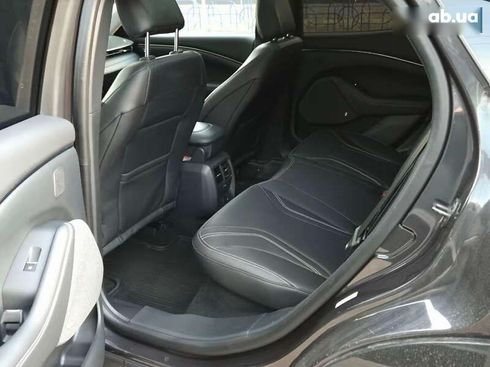 Ford Mustang Mach-E 2021 - фото 17