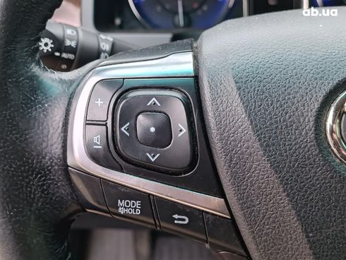 Toyota Camry 2017 черный - фото 18