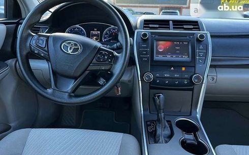 Toyota Camry 2016 - фото 15