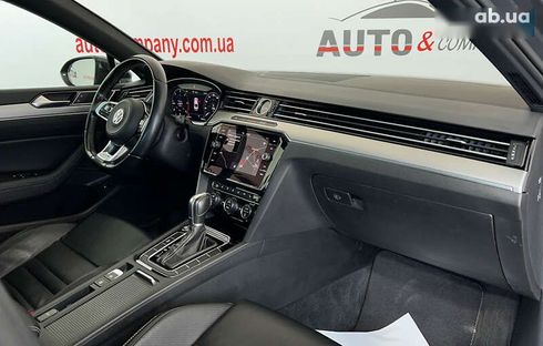 Volkswagen Passat 2018 - фото 7