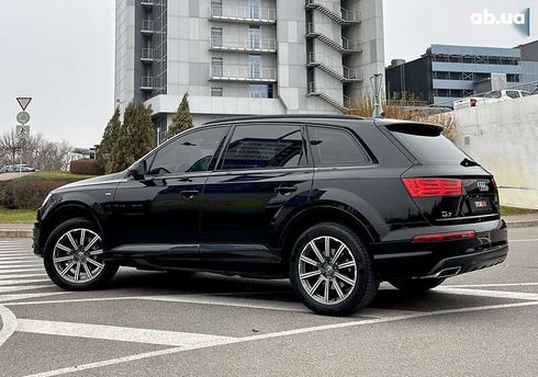 Audi Q7 2019 - фото 7