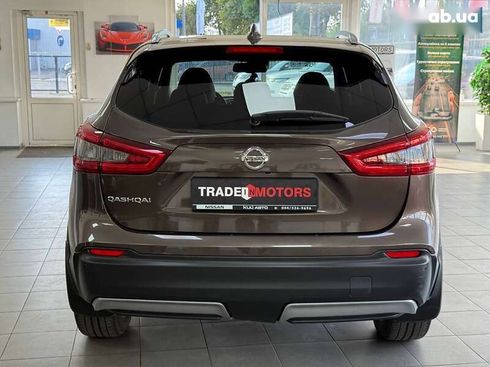 Nissan Qashqai 2017 - фото 11