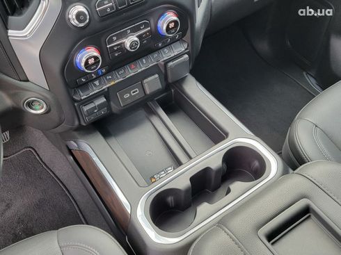 GMC Sierra 2021 - фото 13