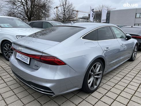 Audi A7 2022 - фото 17